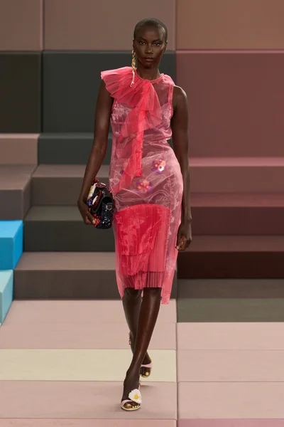 Look 83